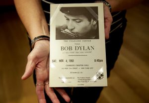 Bob_Dylan_Archives_Exhibit_88909
