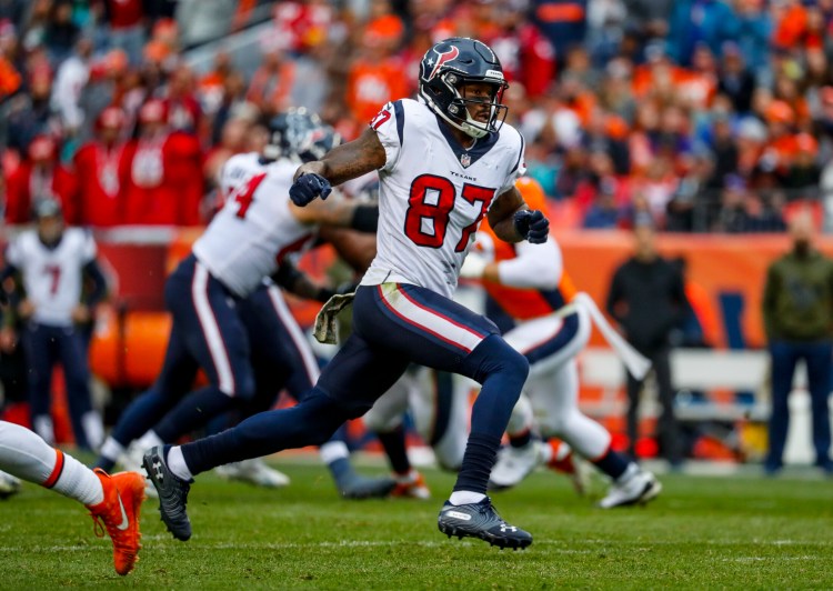 Demaryius Thomas signed a one-year contract with New England on Tuesday. His season with the Texans last year ended with an Achilles injury. (Associated Press/Jack Dempsey)