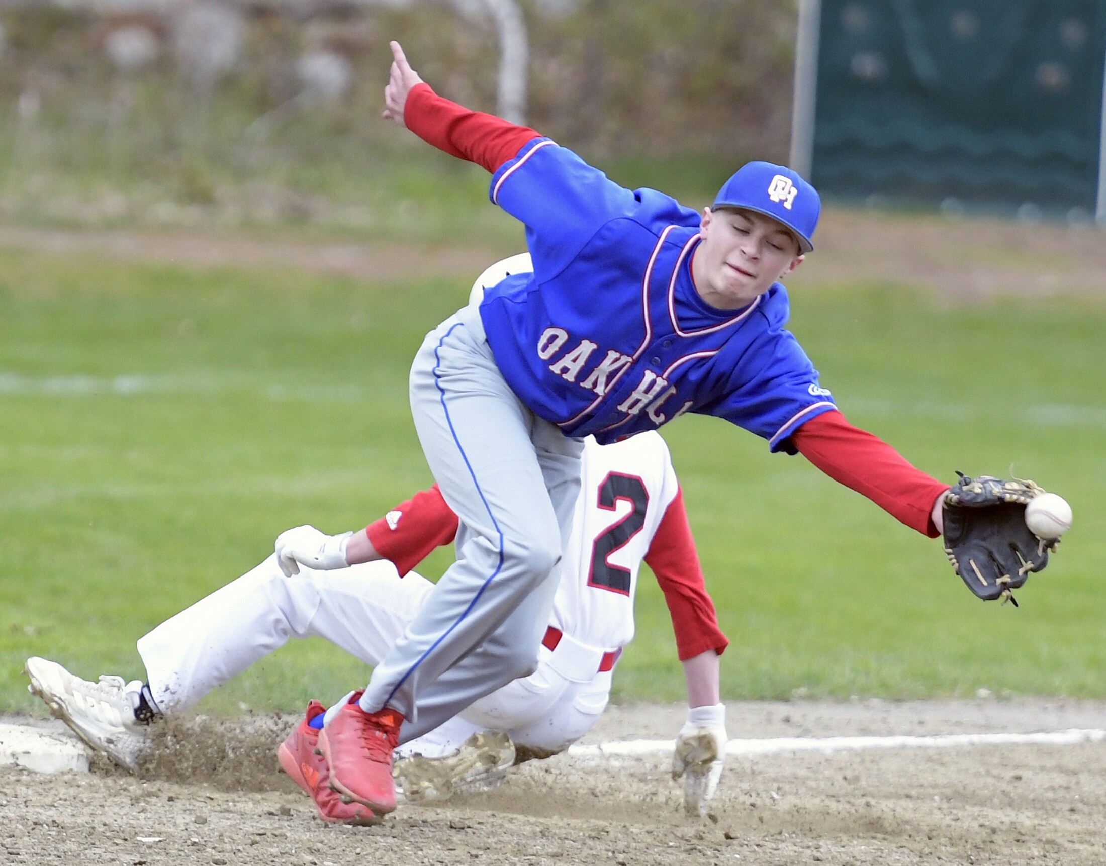 Softball: Hall-Dale routs Monmouth to win Class C South title