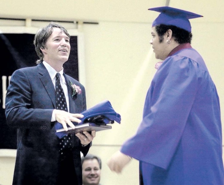 David E. Kelley’s address to the 2019 graduating class at Colby College won’t be the first time he addressed graduates at Colby. The Waterville-born television producer spoke to Waterville Senior High School graduates of the class of 2002 at Colby on June 6 of that year and received gifts from senior class president Terrell Kocyynski.