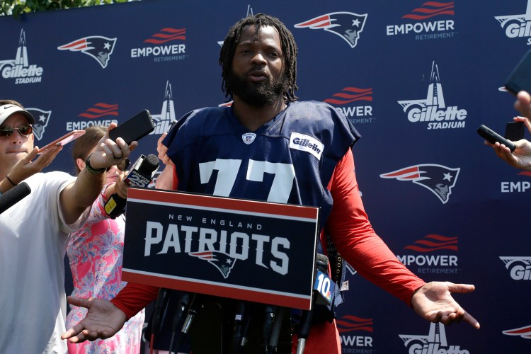 Defensive end Michael Bennett, who played part of his final season with the Patriots, announced Tuesday he is retiring after 11 seasons.