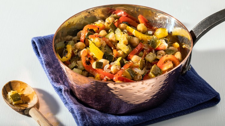 Stewy Zucchini, Peppers and Chickpeas