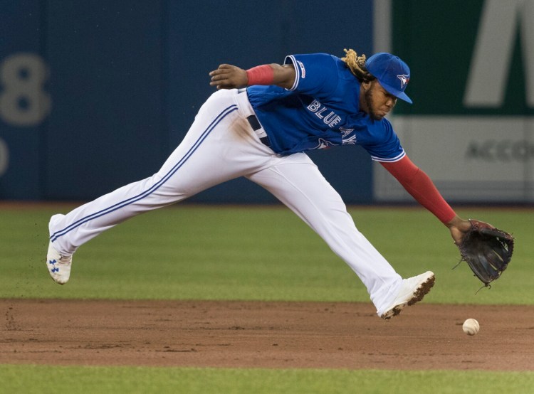 Vladimir Guerrero left the Blue Jays game against the Mariners on Saturday with a sore left knee.