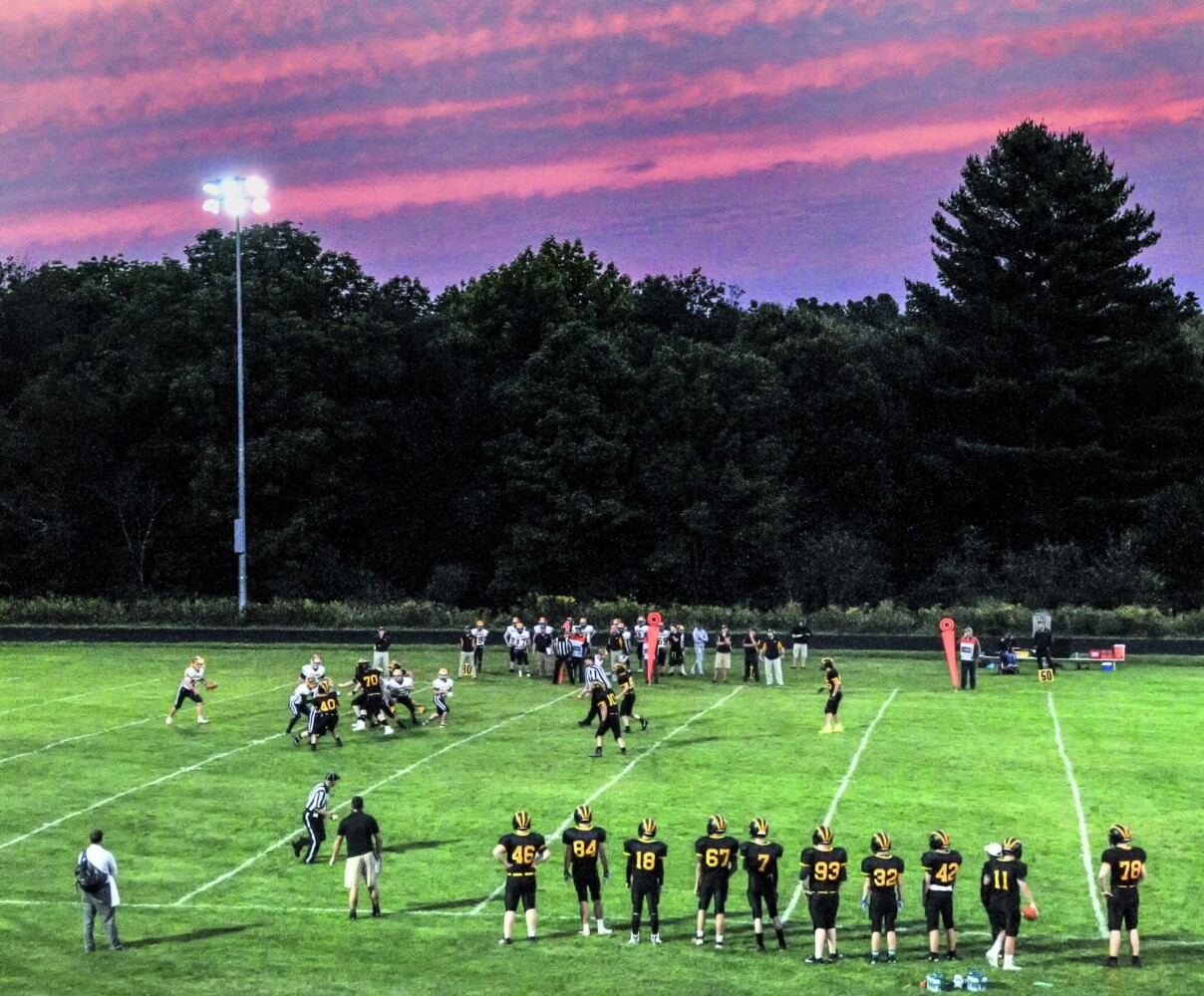 Maranacook High School (Readfield, ME) Varsity Football