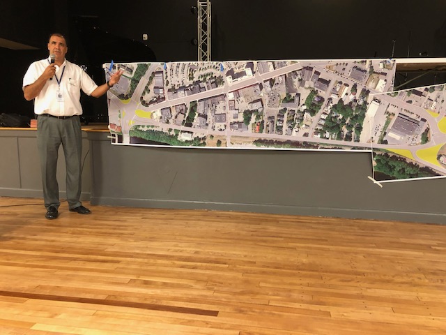 Ernie Martin, project manager for the state Department of Transportation who is overseeing the downtown Waterville project, discusses preliminary plans Tuesday night at The Elm in Waterville.