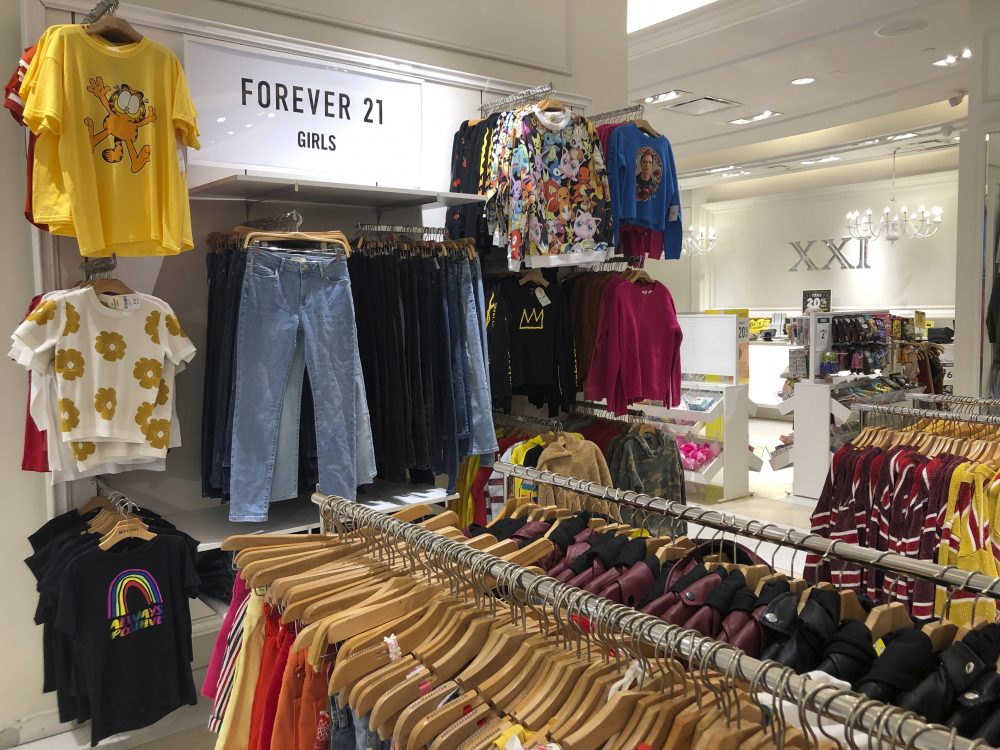 Forever 21's Bankruptcy Shows How Teens Outgrew Malls - The Atlantic