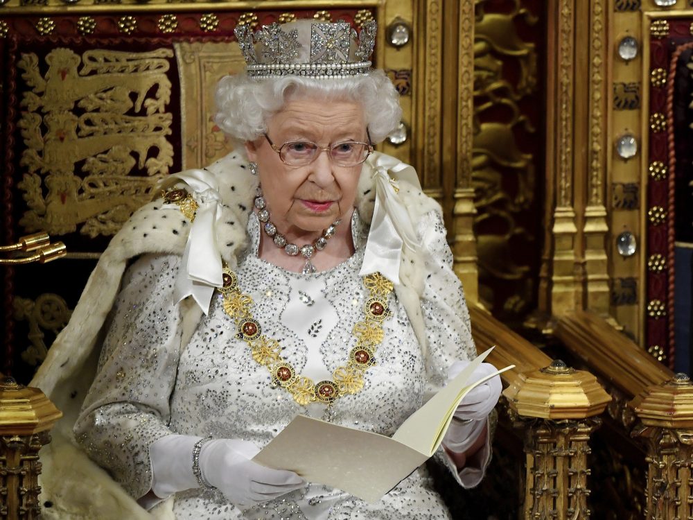 APTOPIX_Britain_Politics_Queen’s_Speech_58983