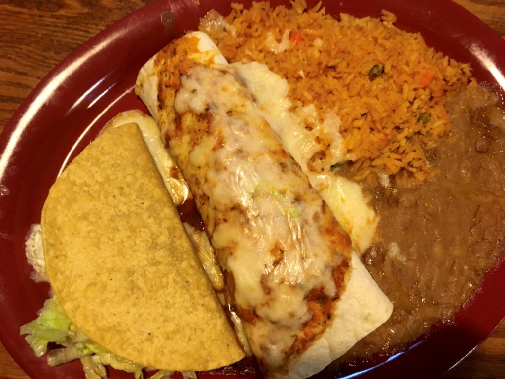 Eat & Run Fajita Grill delivers a fast, friendly Mexican lunch