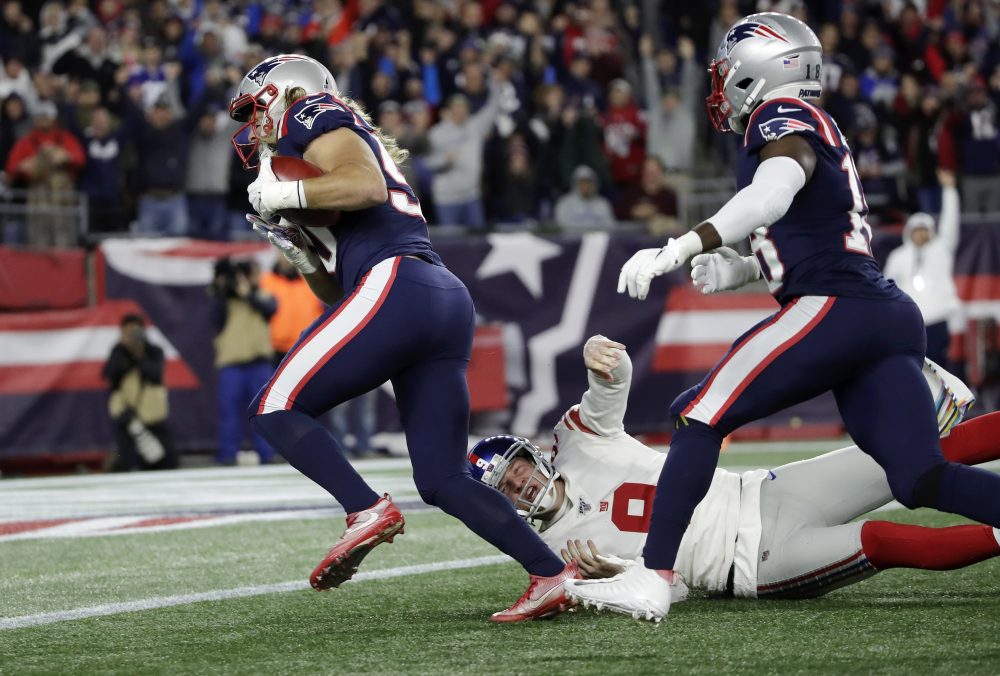 Chase Winovich, Riley Dixon