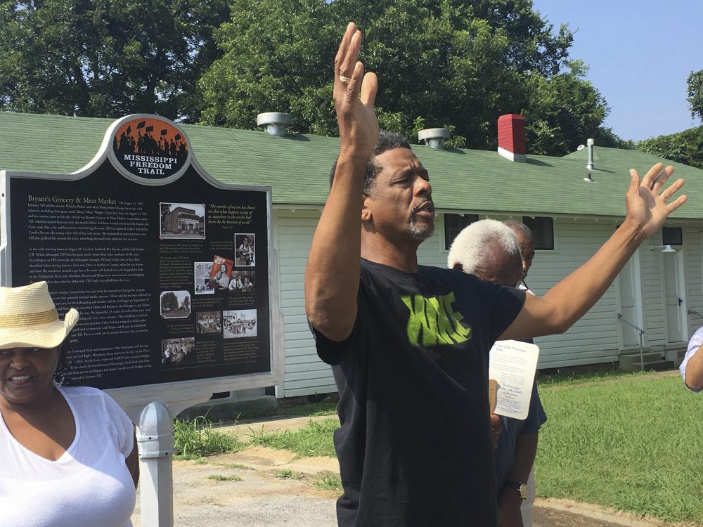 Civil_Rights_Memorials_Vandalizing_40452