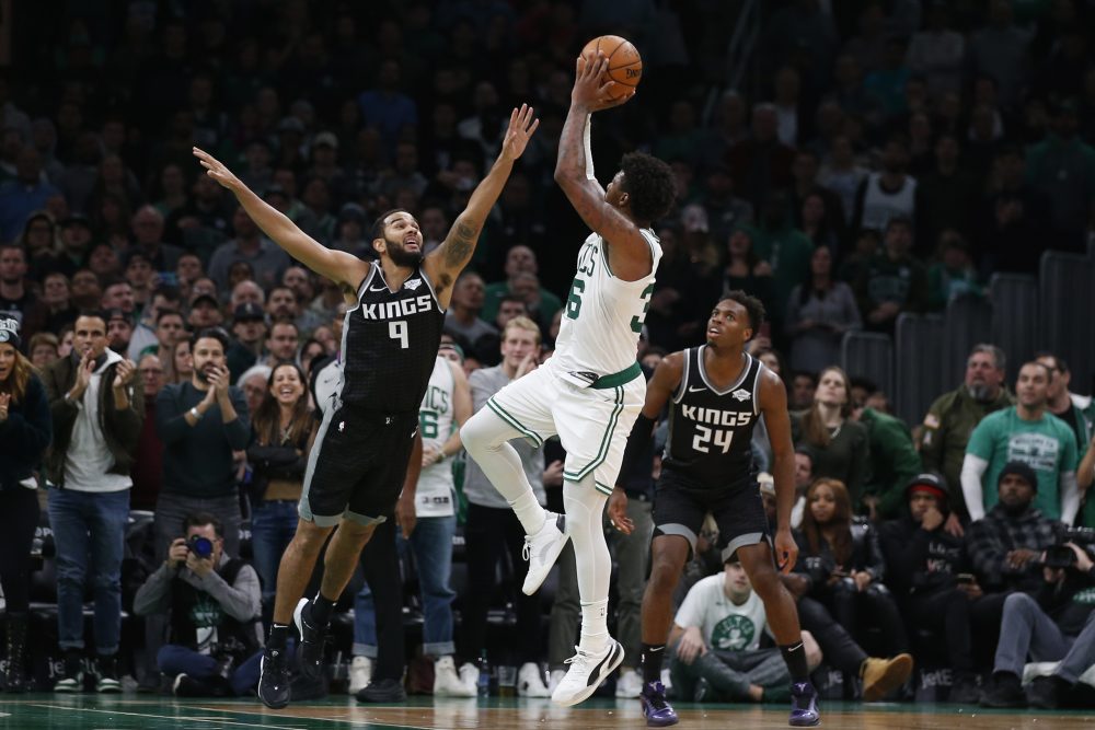 Kings_Celtics_Basketball_04639