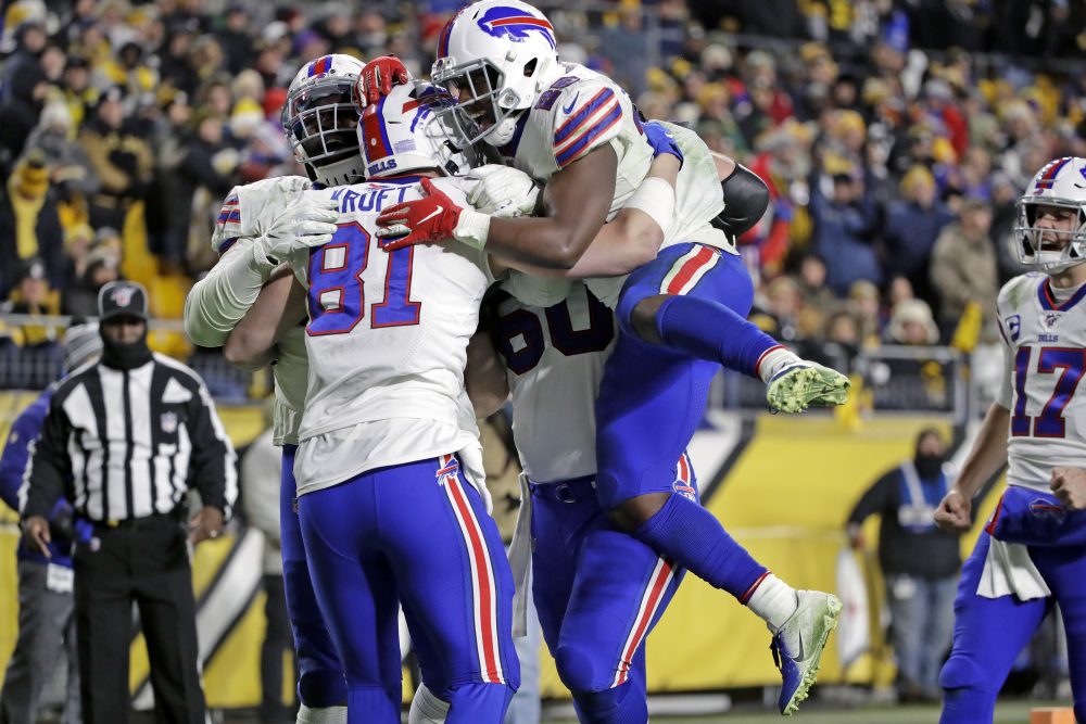 APTOPIX_Bills_Steelers_Football_01240