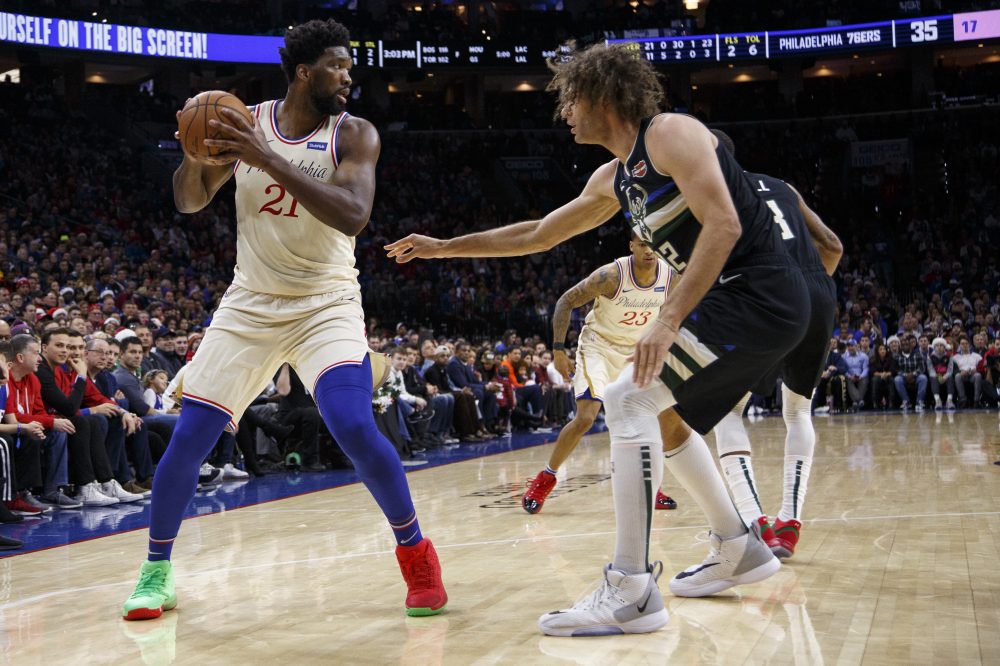 Bucks_76ers_Basketball_84290