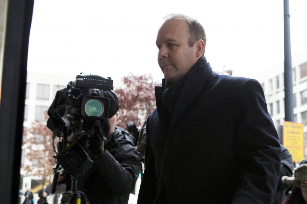 Russia_Probe_Gates_98427