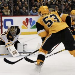 Bruins_Penguins_Hockey_48435