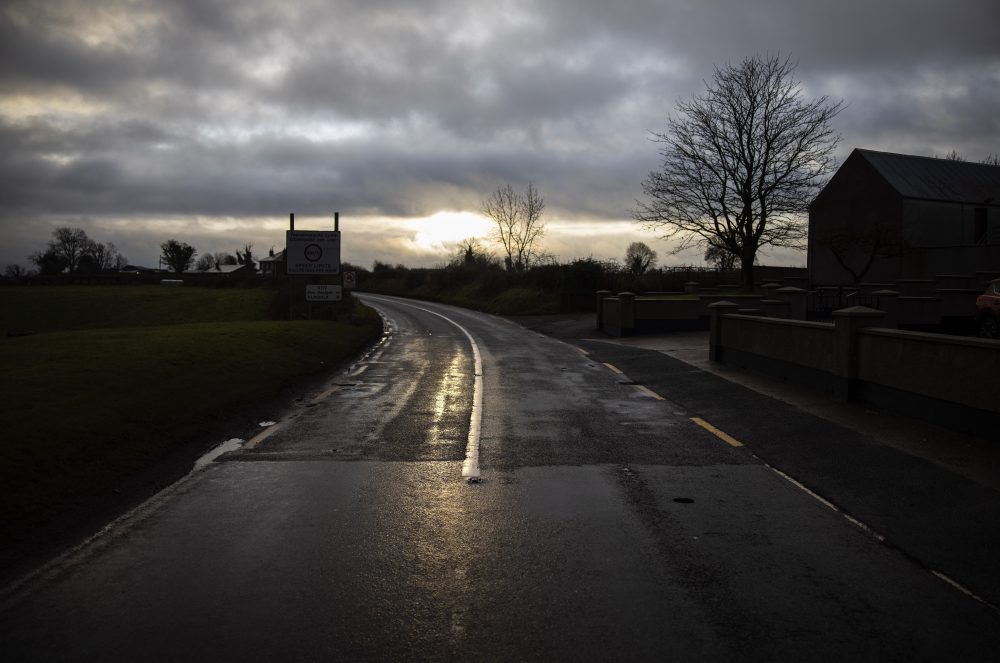 Northern_Ireland_Border_19044