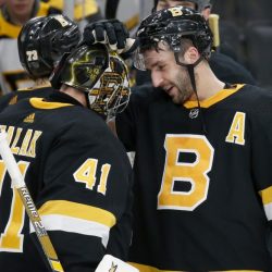 Penguins_Bruins_Hockey_45317