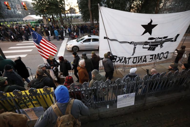 Gun-rights rally in Virginia ends peacefully under heavy police presence