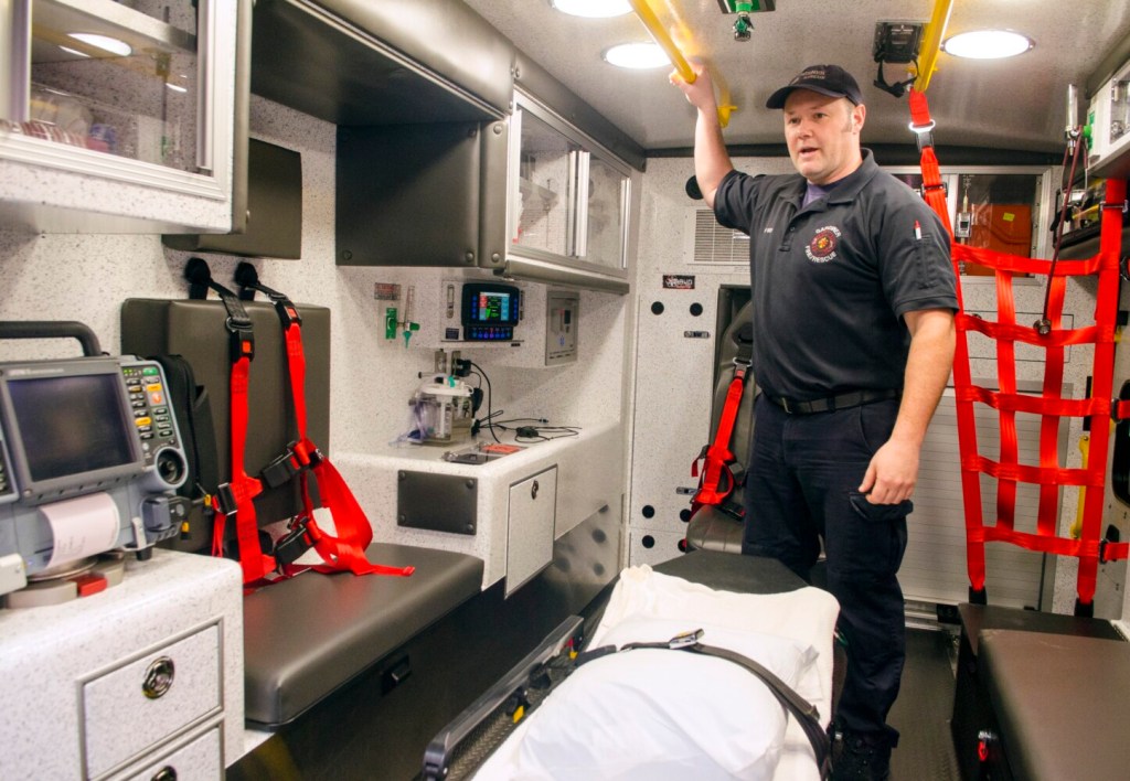 Gardiner upgrades ambulance service with two new vehicles