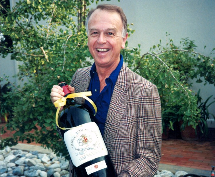 Joe Coulombe, circa 1985, the founder of the Trader Joe's market chain, at his home in Pasadena, Calif. 