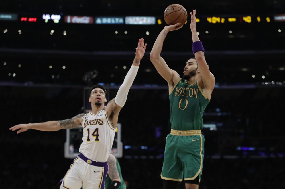 Celtics_Lakers_Basketball_42480