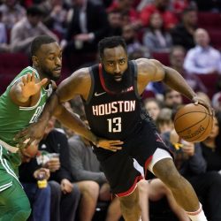 Celtics_Rockets_Basketball_96000