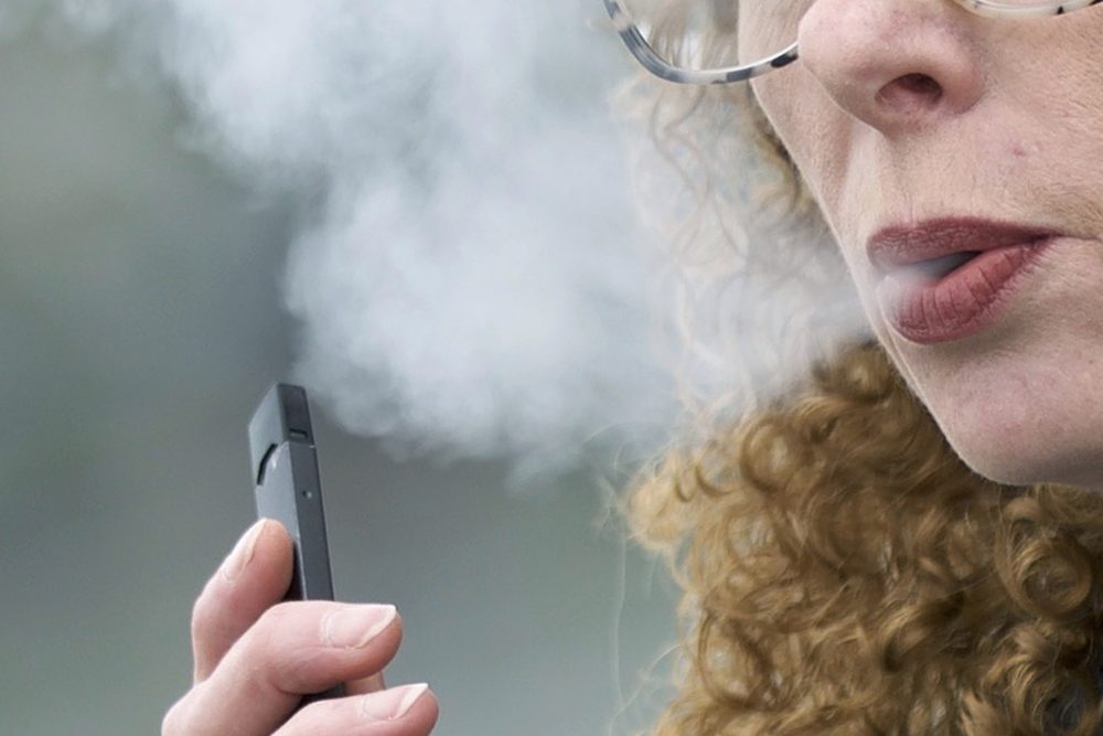 E-Cigarette-Crackdown-Massachusetts_71626