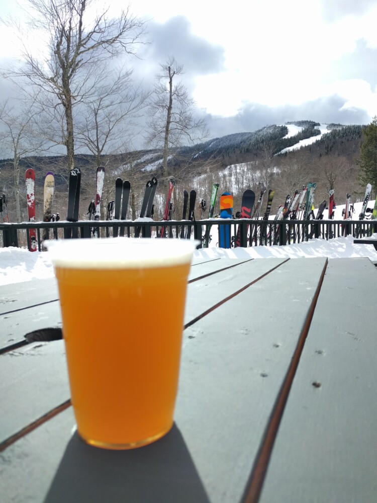 What does après ski mean to Mainers? A good local beer, here shown at Sunday River. 