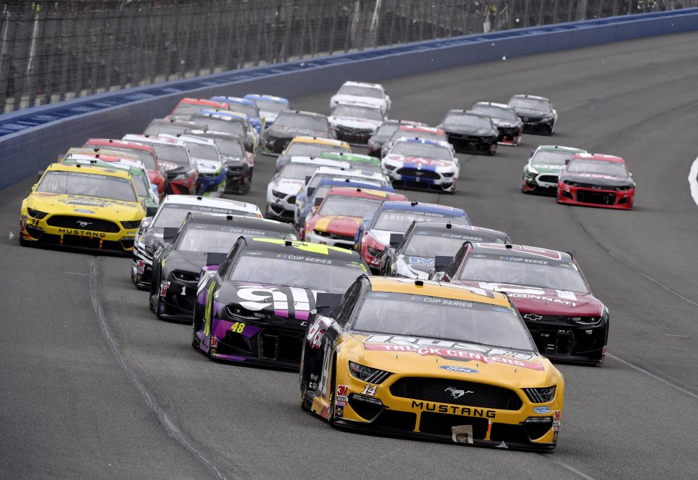 NASCAR_Fontana_Auto_Race_00587