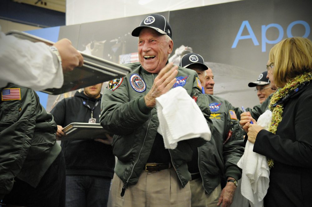 Obit_Al_Worden_45777