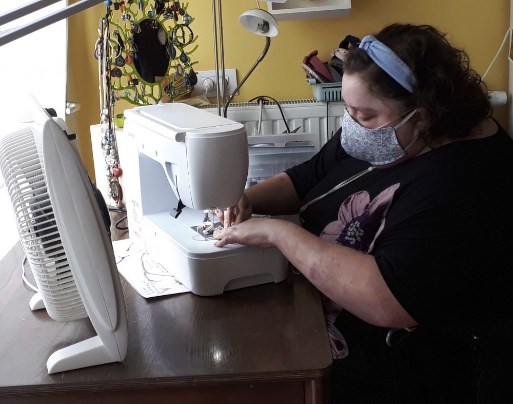 Virus_Outbreak_Belgian_Mask_Makers_73332