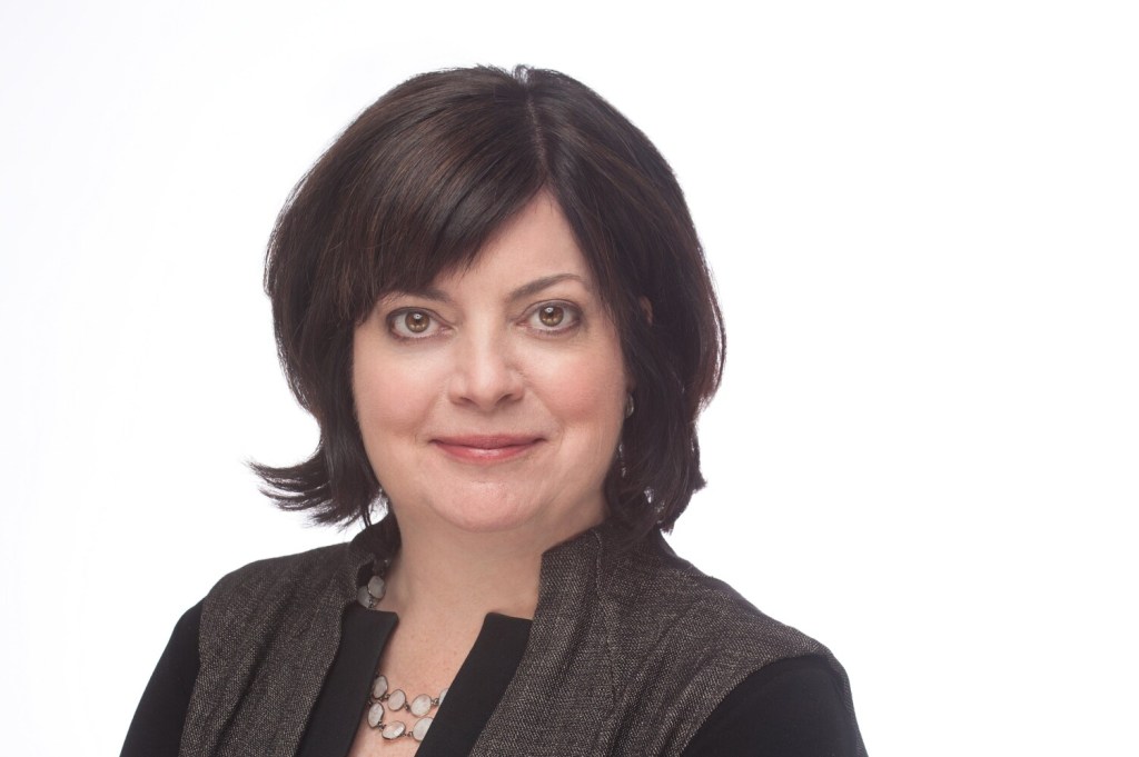 Lisa DeSisto Resigns as CEO of Maine Trust for Local News; Stefanie Manning Takes Over
