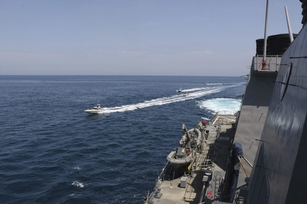 United_States_Iran_Navy_67415