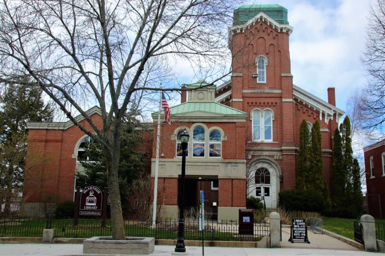 Library Links: explore all things history at McArthur Library