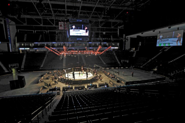 Fighters battle without spectators during UFC 249 on Saturday in Jacksonville, Florida.