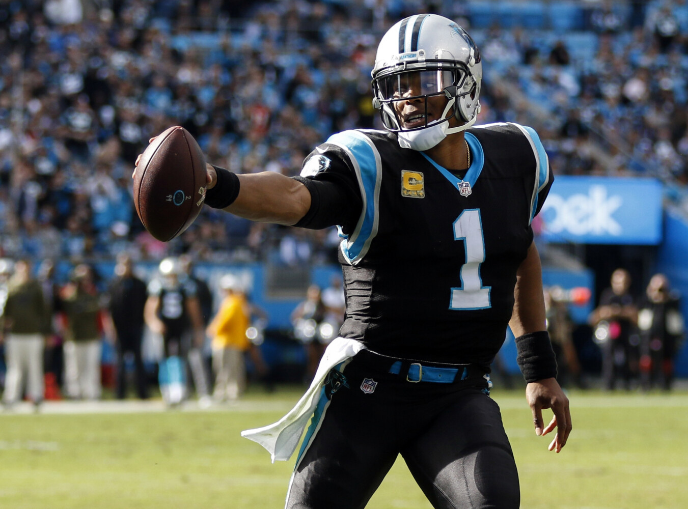 Sources -- QB Cam Newton returning to New England Patriots on 1-year deal -  ESPN