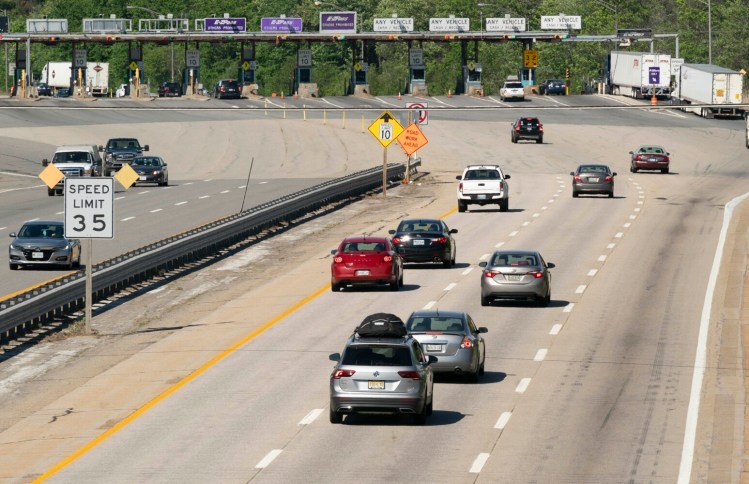 Northbound traffic approaching the York tolls in June, 2020.