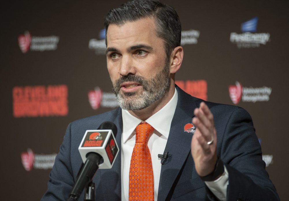 Browns_Stefanski_Football_70631