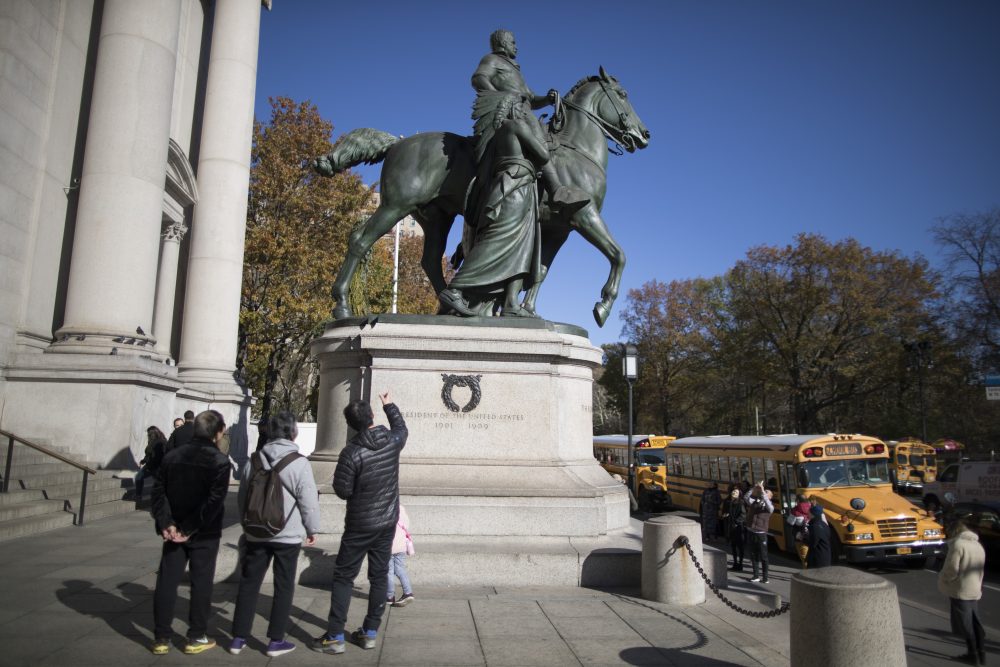 Museum_Roosevelt_Statue_48387