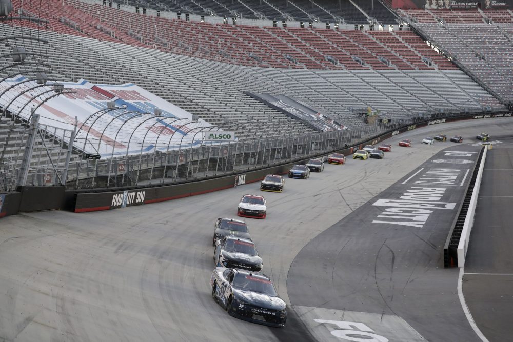 NASCAR_Bristol_Xfinity_Auto_Racing_17875