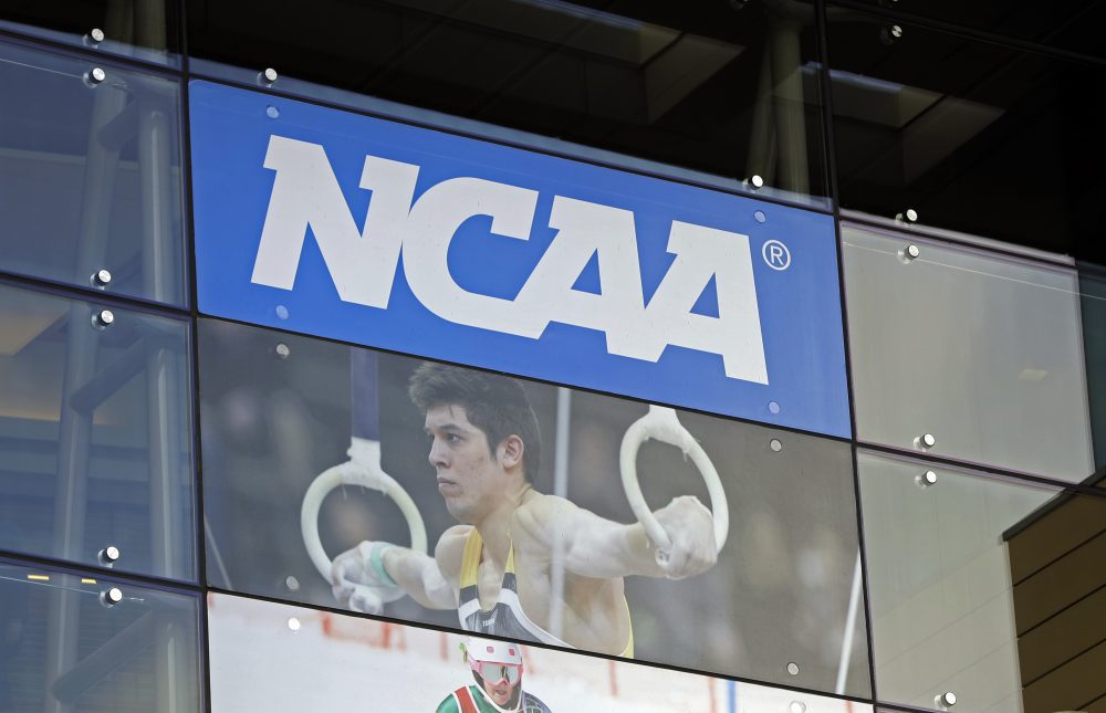 NCAA-Athlete_Compensation_32580