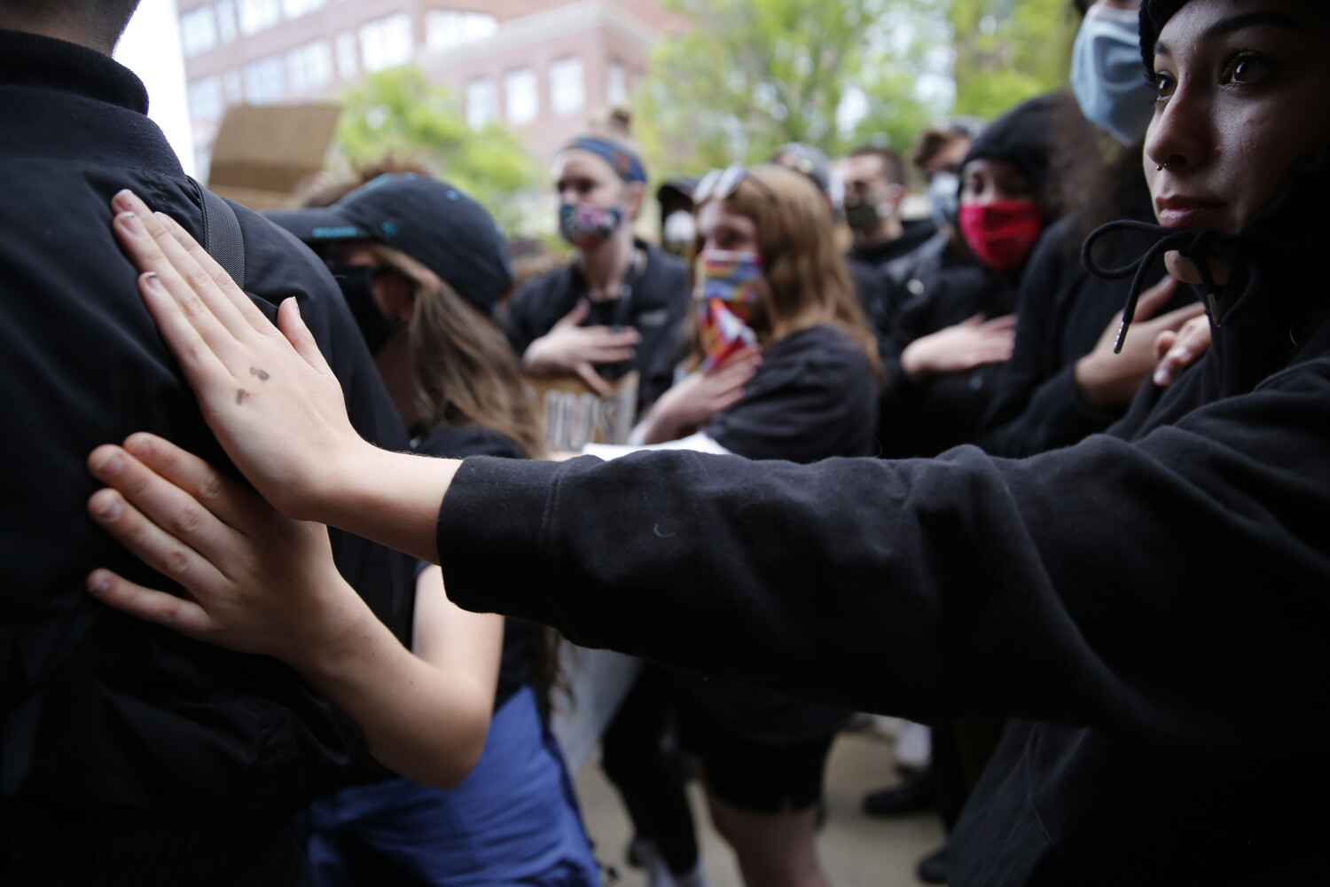 Over 1,000 Protesters Demonstrate In Portland, Some Clash With Police ...