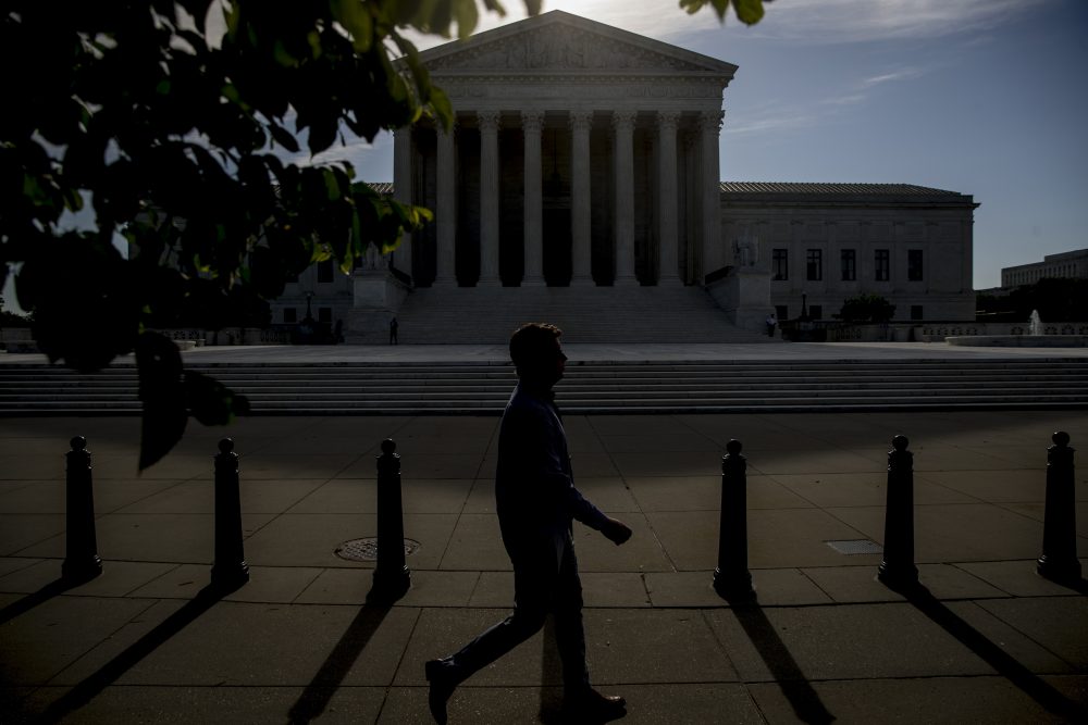 Supreme_Court_12221
