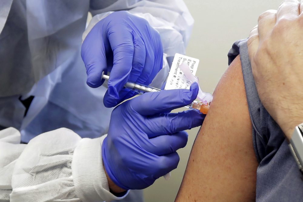 Virus_Outbreak_Vaccine_Race_17646