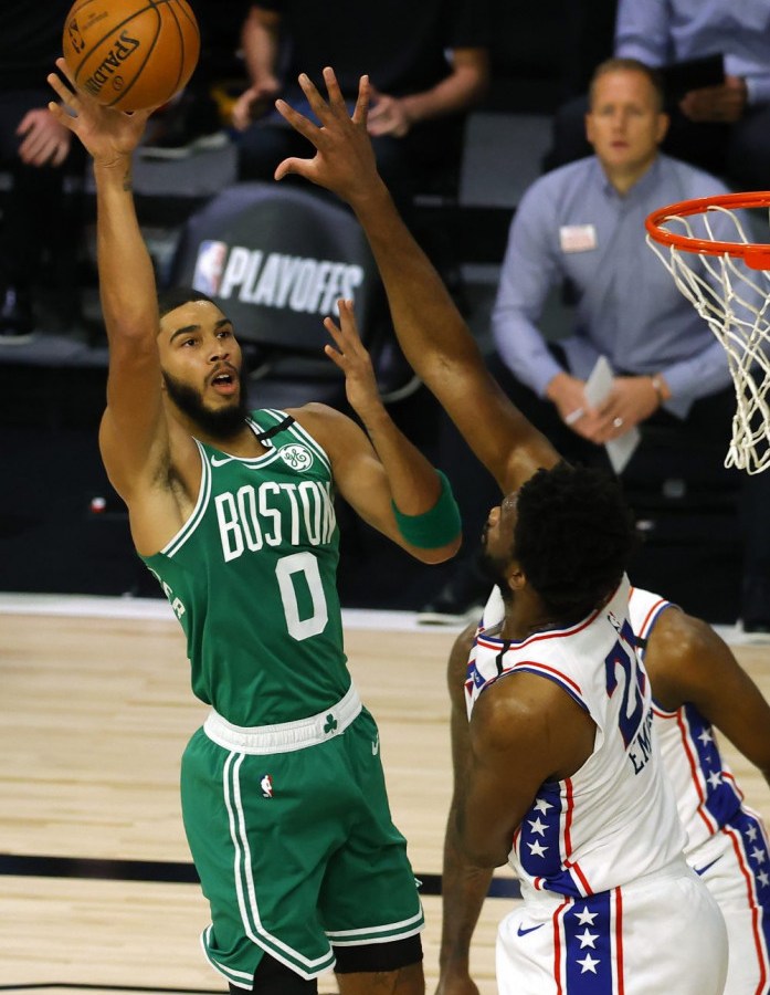 76ers_Celtics_Basketball_65921