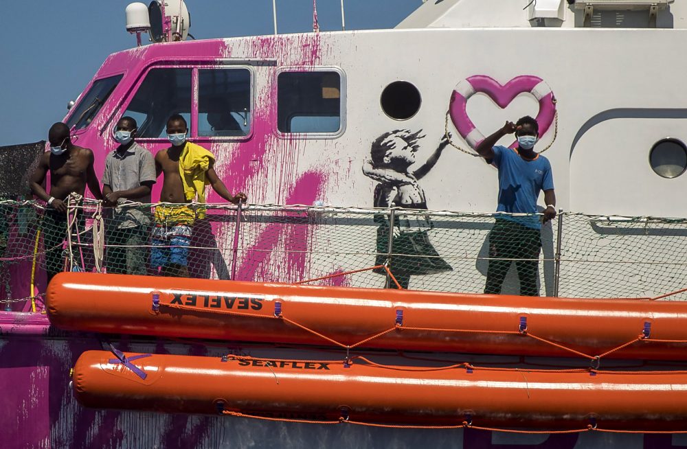 APTOPIX_Europe_Migrants_Banksy_Boat_42347