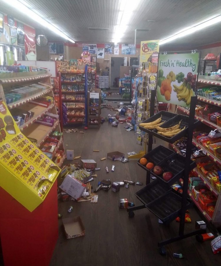 Earthquake-North_Carolina_94099