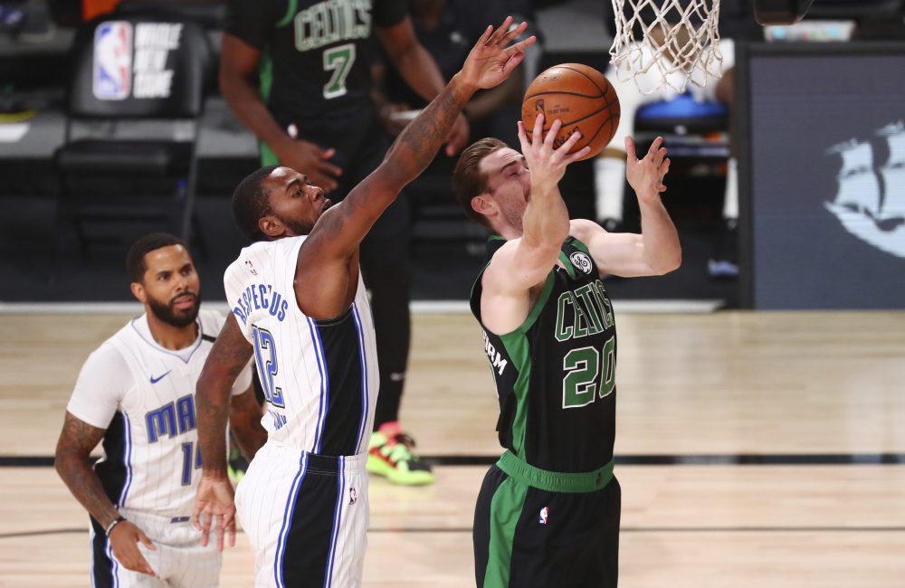 Magic_Celtics_Basketball_84075