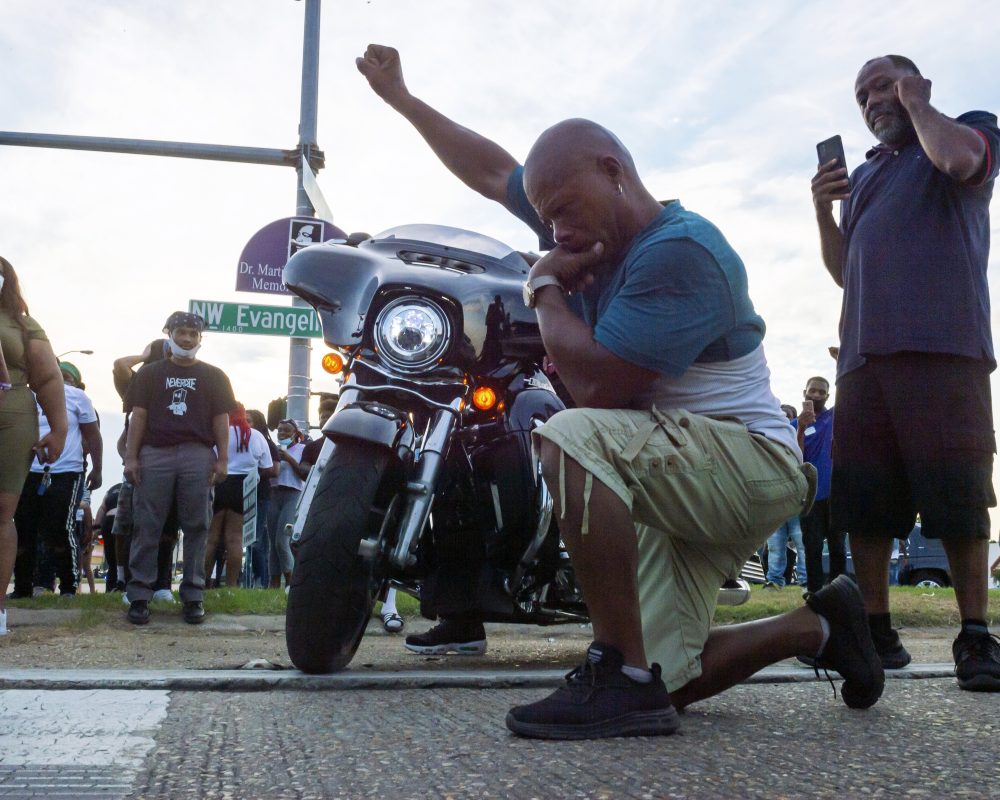 Racial_Injustice_Police_Shooting_Louisiana_16073