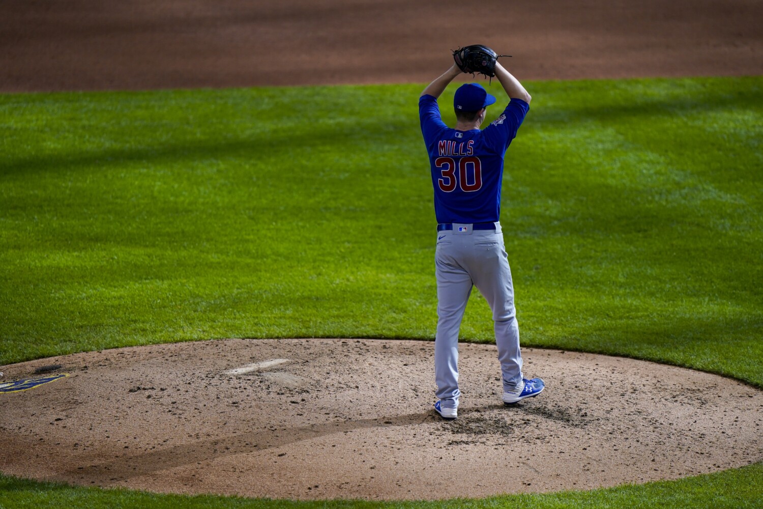 Cubs outfield makes home run history in romp over Reds